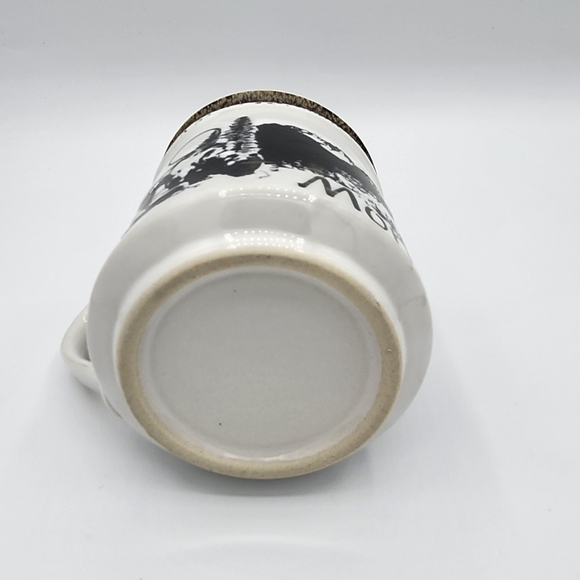 Vintage Montana Souvenir Embossed Mug - Picture 5 of 7